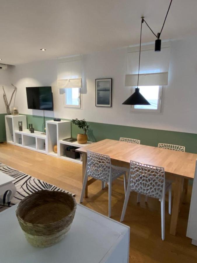 Bel Appartement Vue Mer - 1Er Rang Front De Mer سان جان دو لوز المظهر الخارجي الصورة